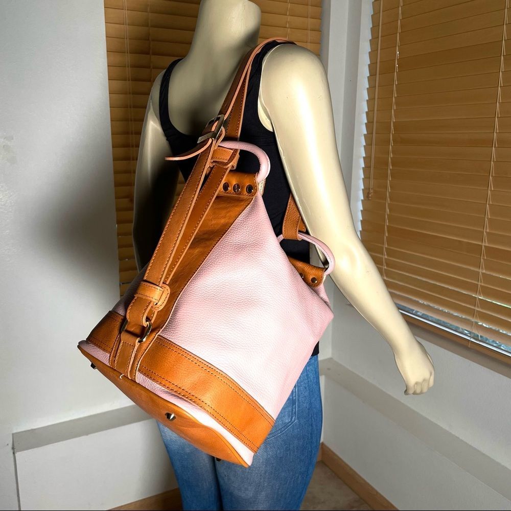NWT LAST ONE RARE Valentina Sling Backpack Real Italian Leather Convertible Bag - Picture 7 of 16